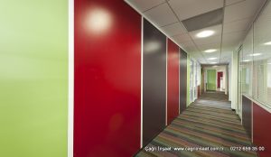 Müdür odası için bölme duvar modelleri